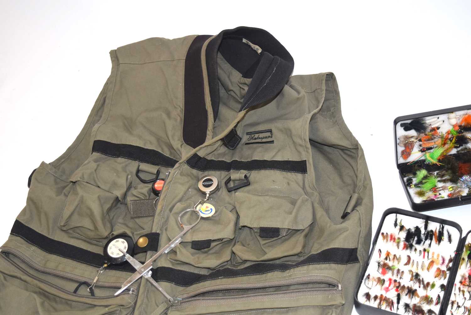 Small box quantity of Mixed Fly fishing Accessories , assorted tackle / Flies, Line etc and - Image 2 of 4