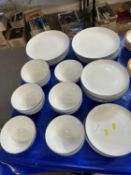 Quantity of dinner wares, bowls and dinner plates