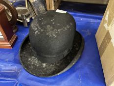 Vintage bowler hat by Dulcis