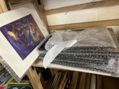 Mixed Lot: Assorted pictures