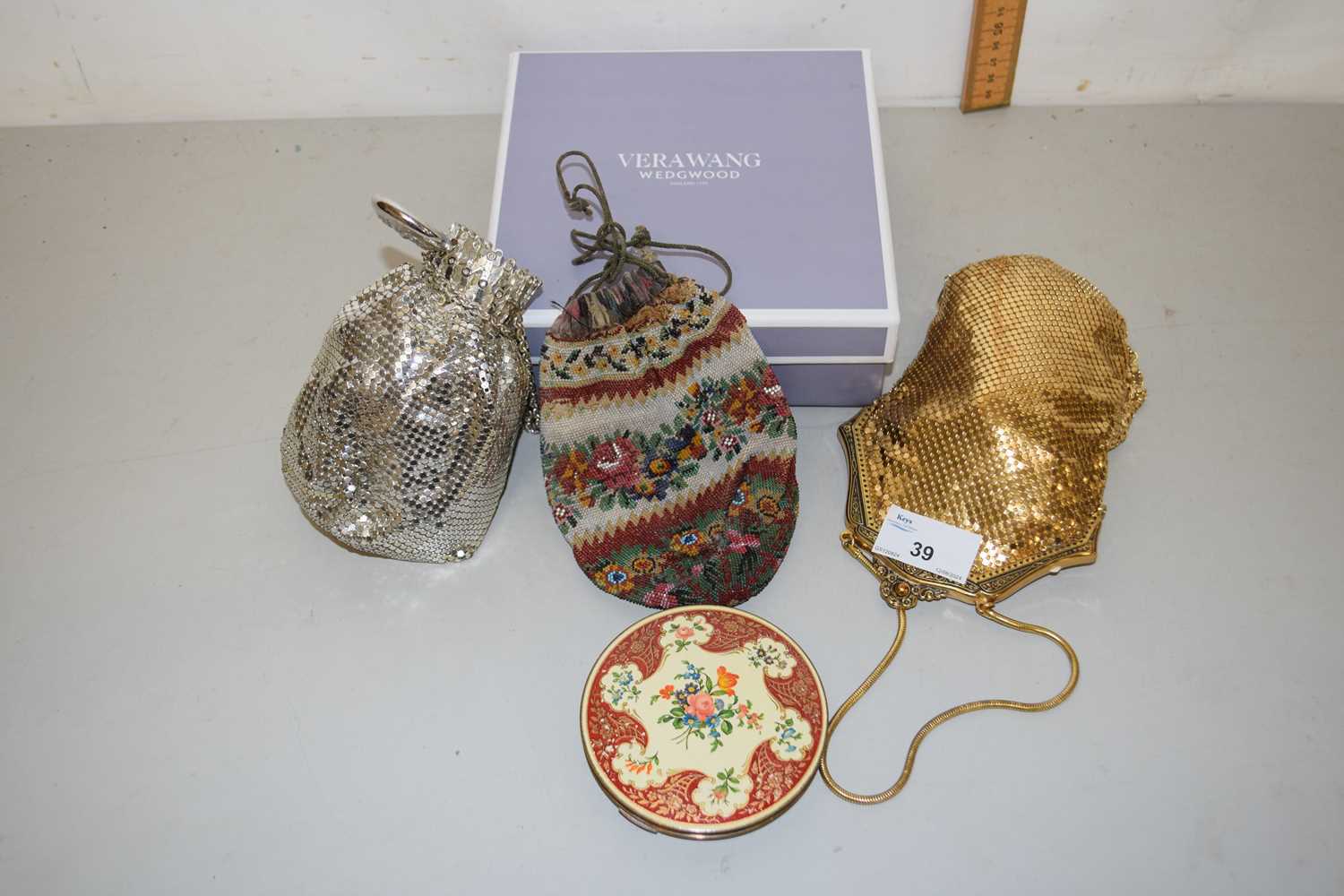 Mixed Lot: Wedgwood Vera Wang boxed napkin rings together with vintage sequin evening bags,