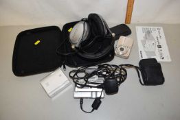 Mixed Lot: Sennheiser PXC450 headphones plus further pocket digital cameras