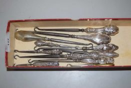 Mixed Lot: Button hooks