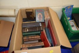 Quantity of books, various subjects and topics
