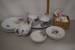 Quantity of Dunelm dinner and tea wares