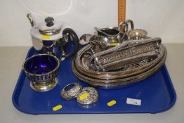 Mixed Lot: Various silver plated wares to include entree dishes, tea wares etc