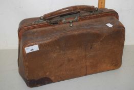 A leather Dr's type bag