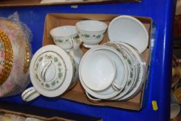 Quantity of Japanese porcelain tea wares