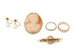 Two 9ct gold wedding bands, a 9ct gold mounted oval shell cameo brooch, a yellow metal and seed
