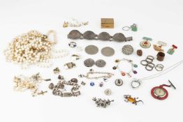 A quantity of assorted costume jewellery, to include a coin bracelet, two silver and enamel