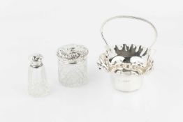 A late Victorian silver basket, with shaped border and beaded fixed handle by Horace Woodward &