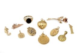An Italian 18ct gold hollow heart shaped pendant, of lobed form with faceted border, stamped 750,