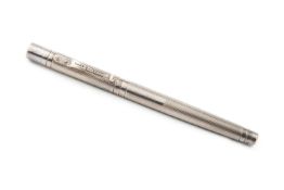 A Yard-o-Led silver Viceroy fountain pen, with textured decoration and 18ct gold nib stamped 750,