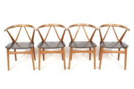 Henning Kjaernulf, a set of four model 255 chairs.