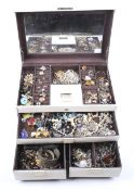 A collection of costume jewellery and other items.