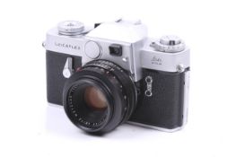 A Leitz Wetzlar Leicaflex 35mm SLR camera. Chrome. Serial No. 1081966.