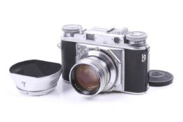A Voigtlander Prominent 35mm rangefinder camera. Chrome. With a Voigtlander 50mm f1.