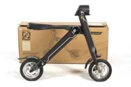 An Evolution Transporter etsmart high quality foldable / portable electric scooter.