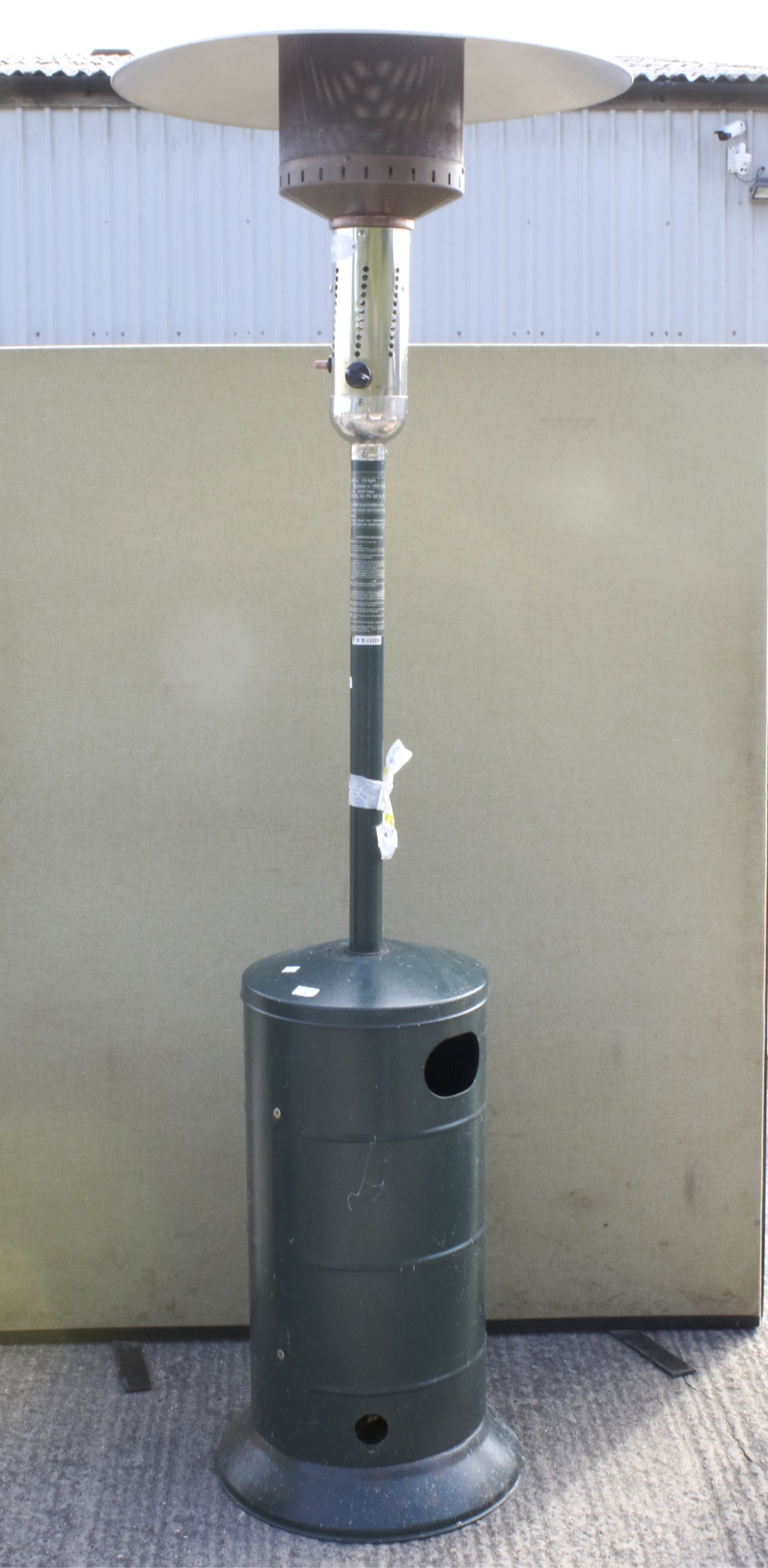 A Hotspot freestanding patio heater. Serial no.