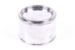 A George V cylindrical can-shaped biscuit tin.