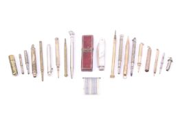 Seventeen various propelling pencils,