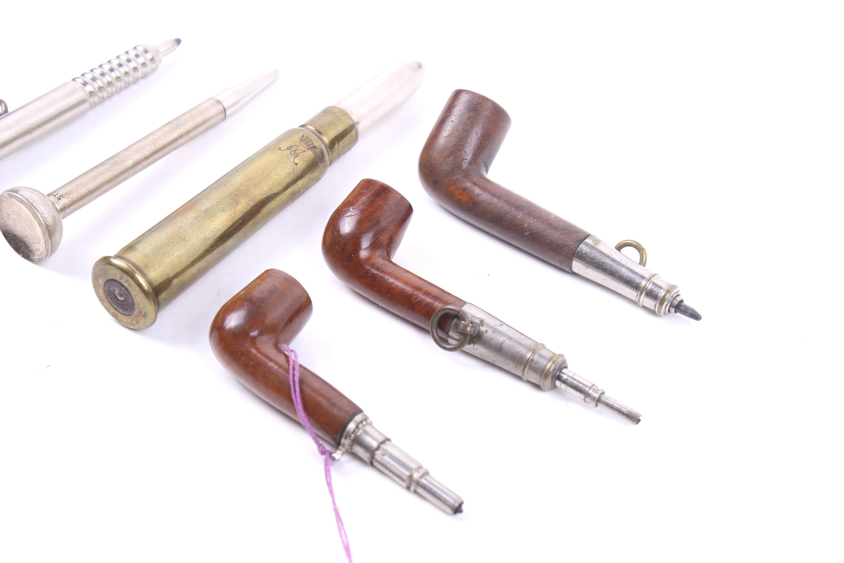 A group of five propelling pencils including three in the form of a pipe. - Image 2 of 2