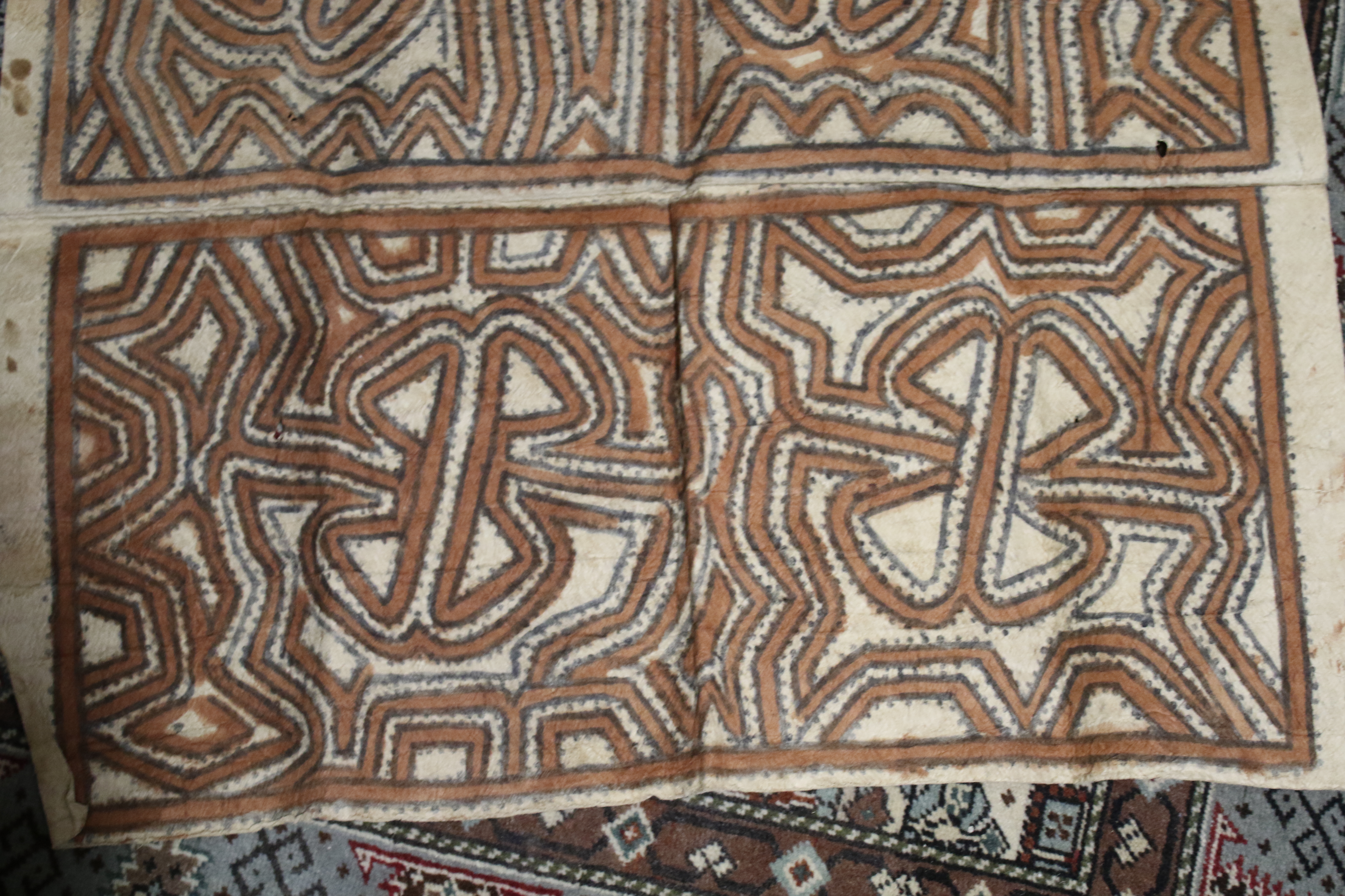 Papua New Guinea. Five lengths of painted tapa cloth. - Image 10 of 26