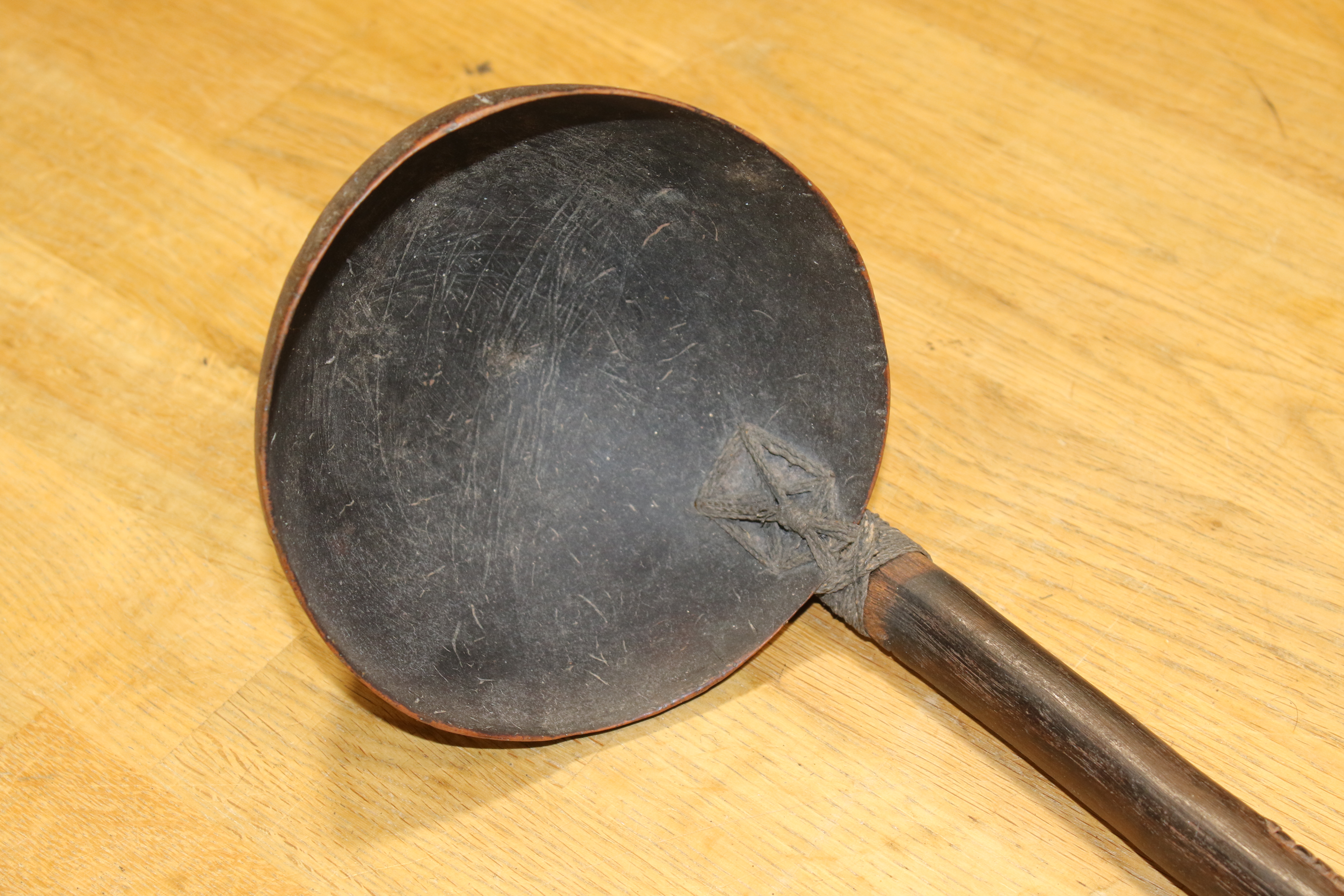 Papua New Guinea. A large carved ladle, two 'scepters' and a handle. - Image 9 of 14