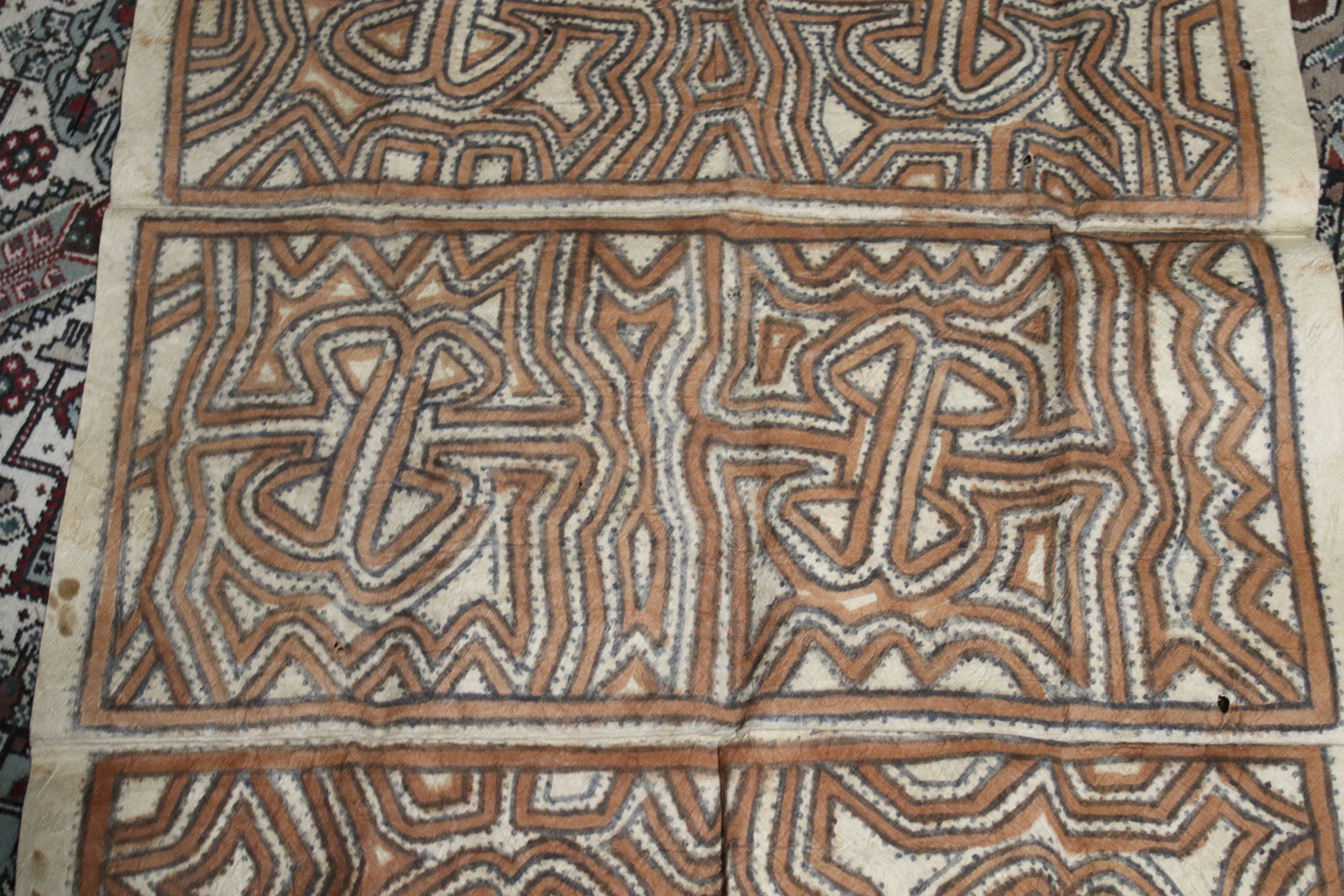 Papua New Guinea. Five lengths of painted tapa cloth. - Image 11 of 26