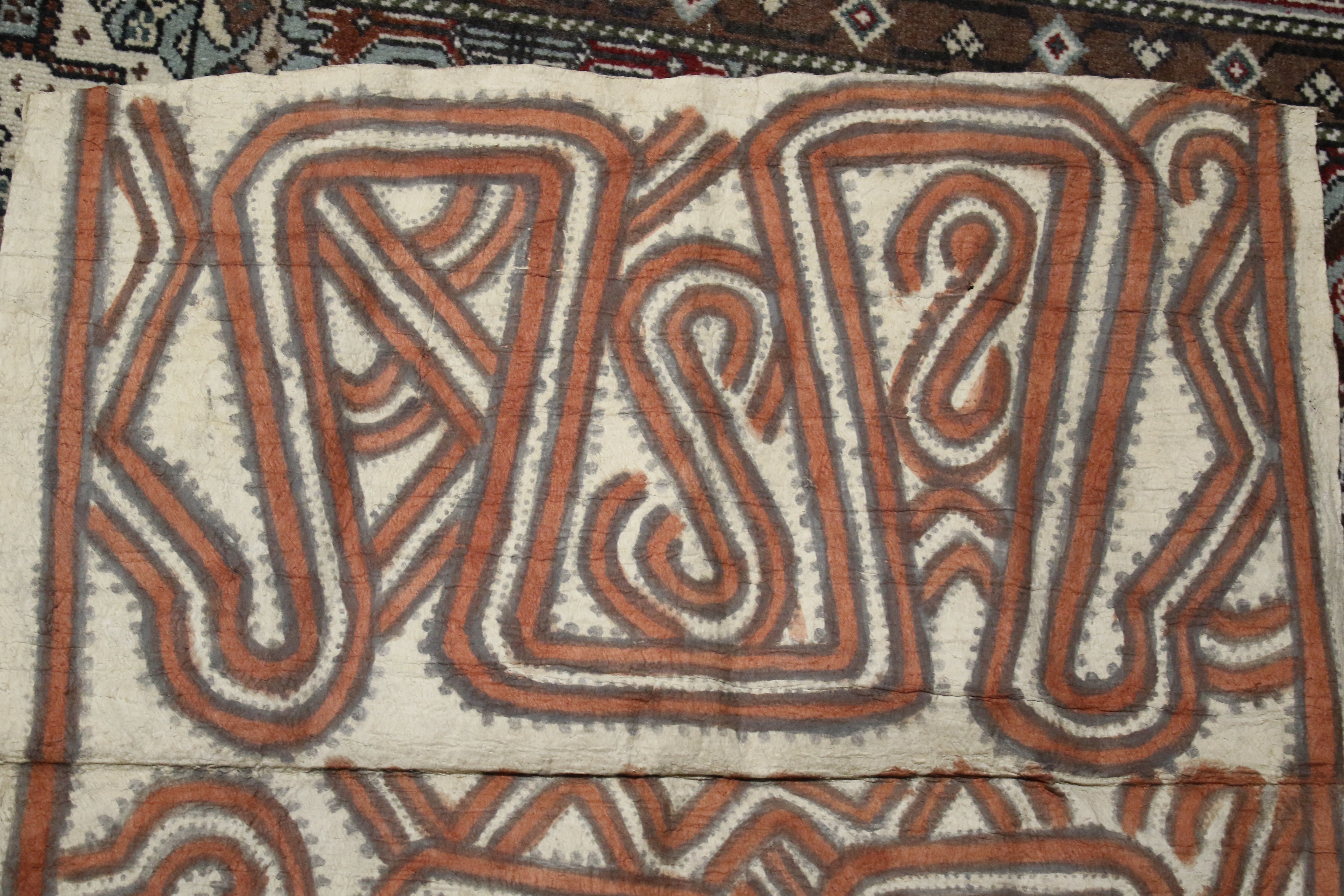 Papua New Guinea. Five lengths of painted tapa cloth. - Image 21 of 26