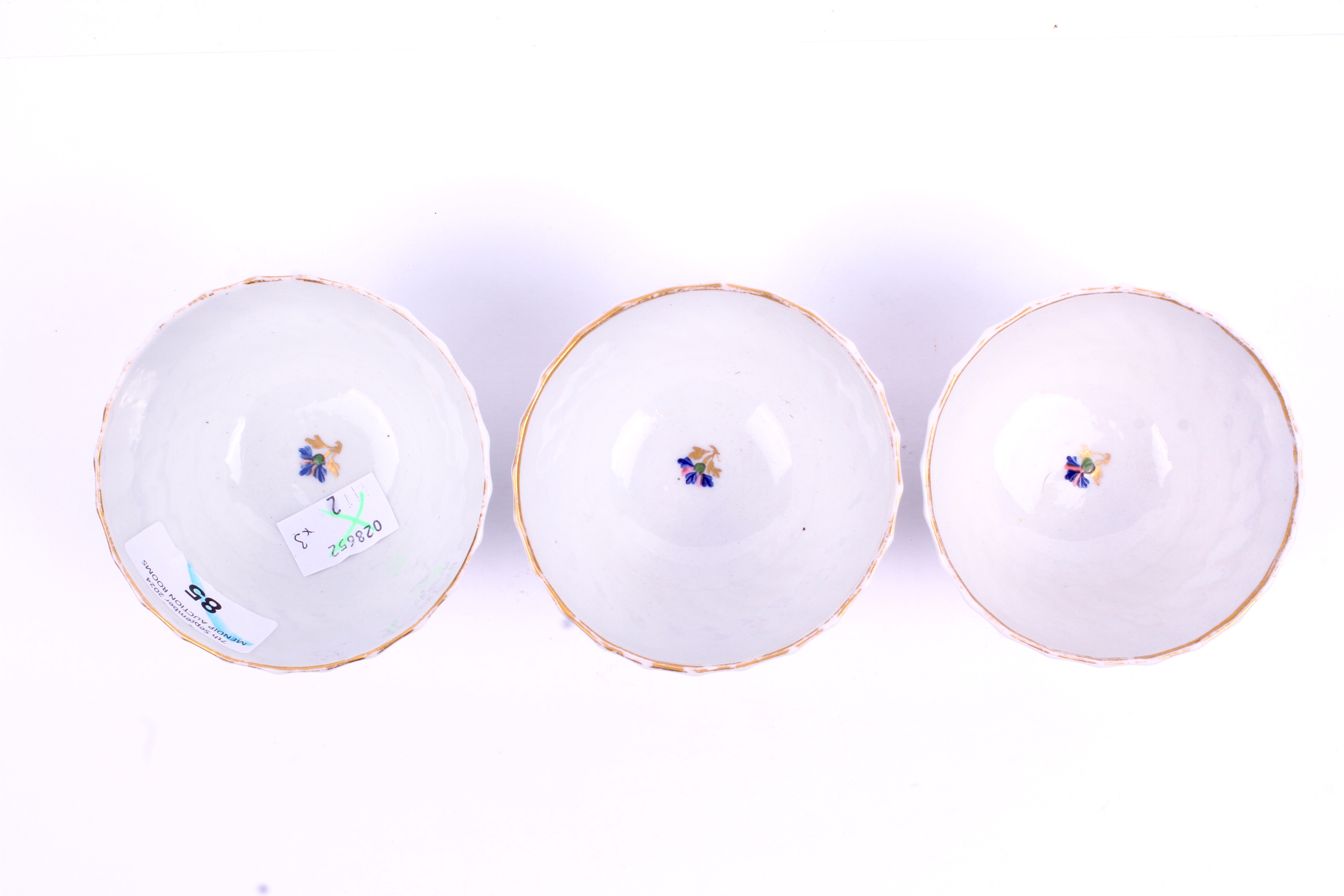 Three circa 1800 Royal Worcester Flight & Barr tea bowls. - Image 2 of 4