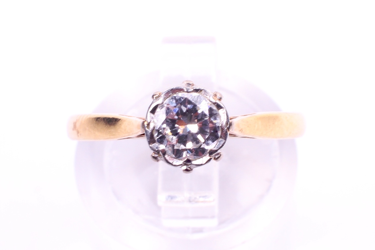 a 18ct gold diamond solitaire ring. Set with one round brilliant cut diamond of 0. - Image 2 of 4