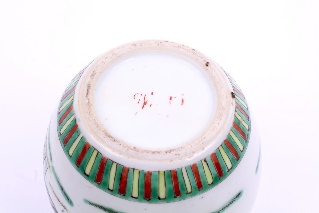 A 19th century famille verte small ginger jar. - Image 4 of 4
