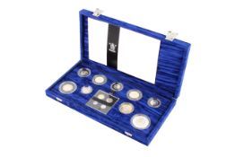 2000 silver collection. Consisting of thirteen coins.