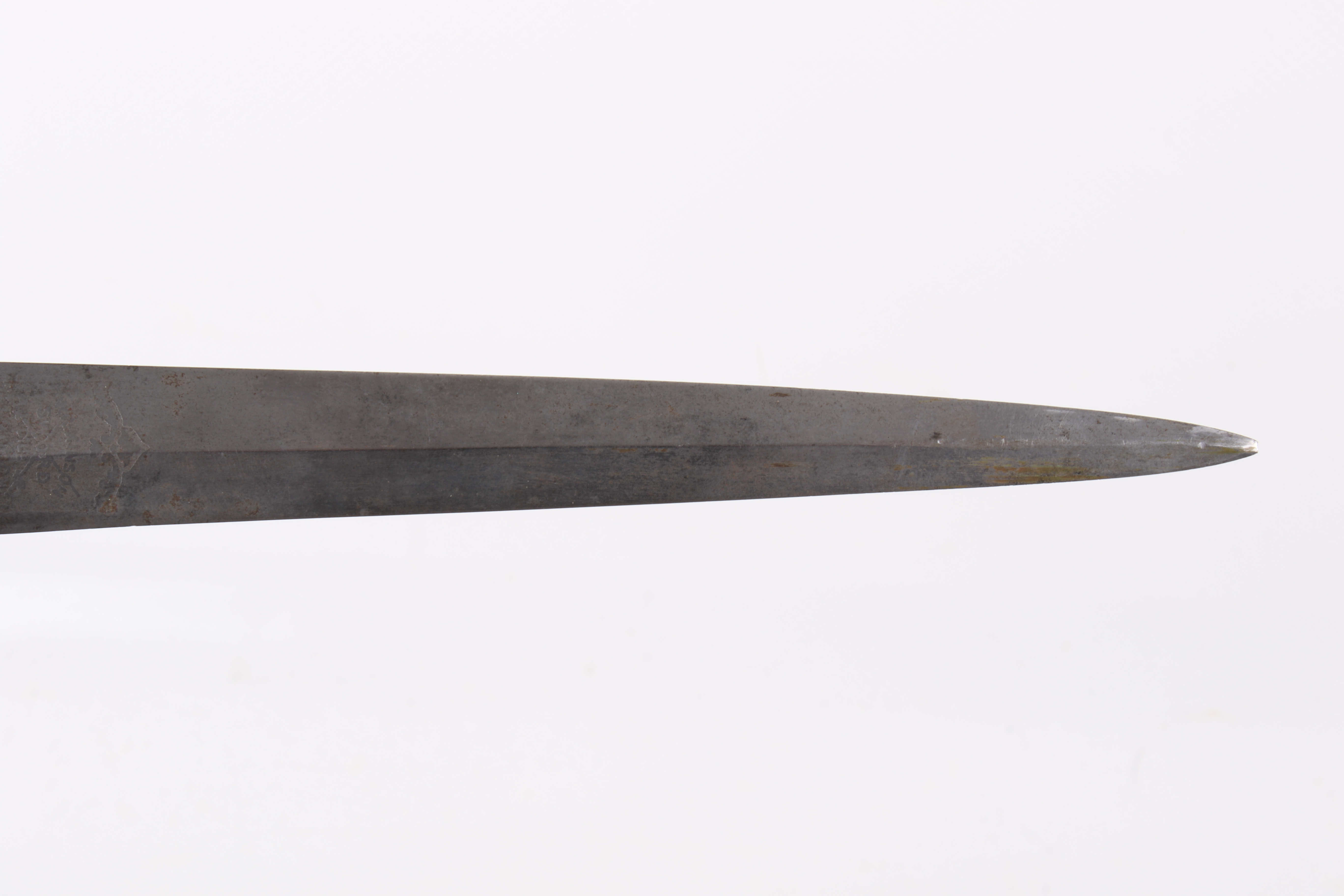 A WWII Fairbairn Sykes second pattern fighting knife. - Image 8 of 15