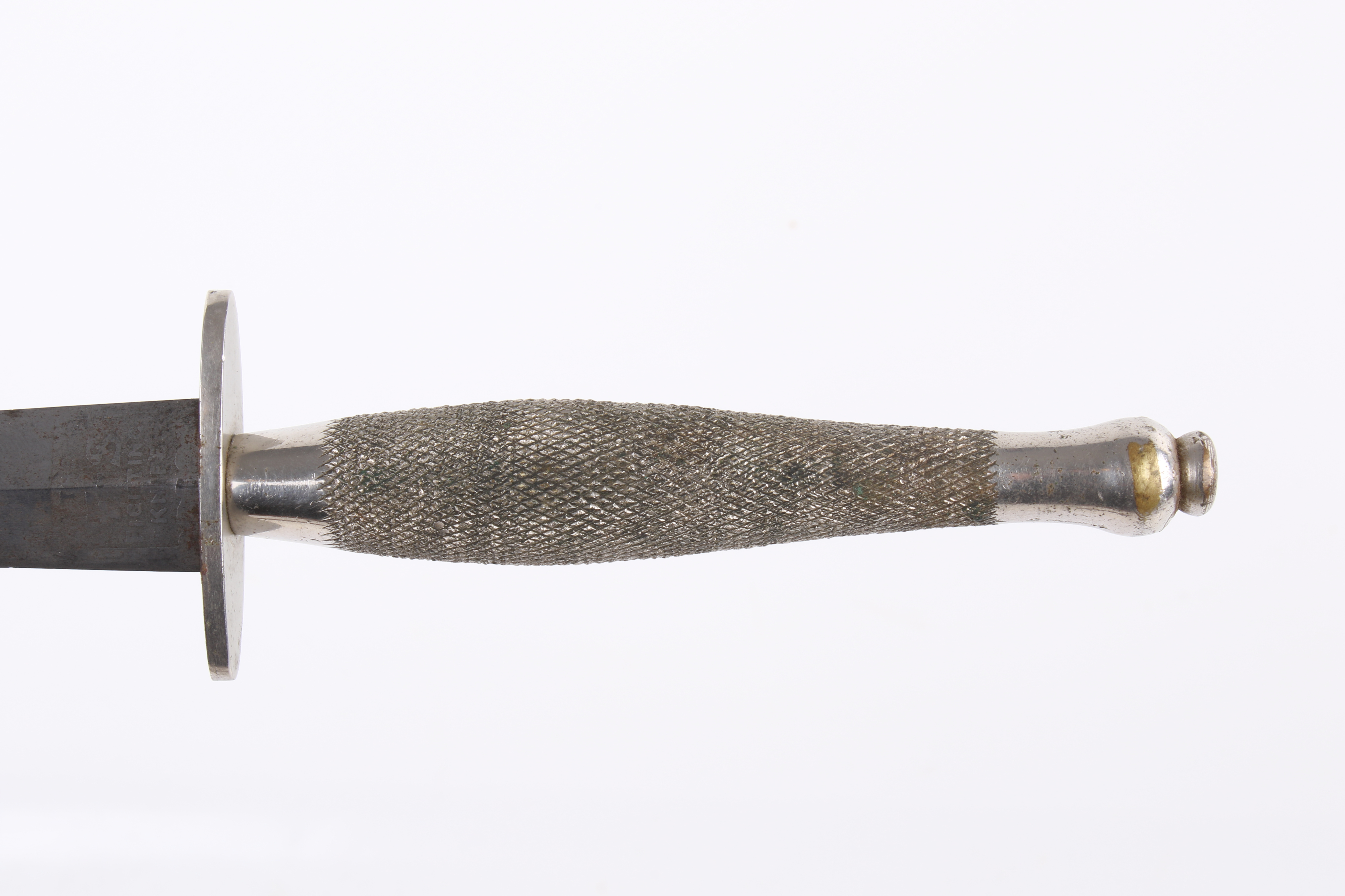 A WWII Fairbairn Sykes second pattern fighting knife. - Image 10 of 15