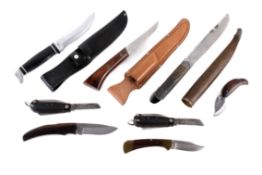 Eight assorted hunting knives and pen knives.