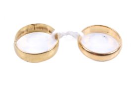 Two 22ct gold wedding bands. Sizes N and P, gross weight 8.9g.