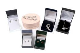 A collection of assorted modern white metal jewellery.