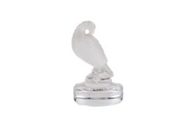 Lalique frosted glass animal paperweight modelled as a grouse.