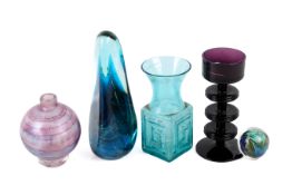 A collection of five items of coloured art glass.
