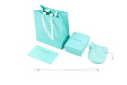A Tiffany & Co style silver necklace.