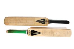 Two Duncan Fearnley cricket bats signed by Glamorgan County Cricket Club.