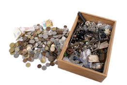 A small quantity of costume jewellery and mainly foreign coinage.