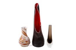 A collection of three assorted mid-century and later items.