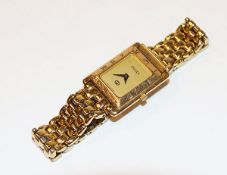 Gucci Damen Armbanduhr mit neuer Batterie, Tragespuren