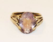 14 k Gelbgold Ring mit Amethyst, 3,87 gr., Gr. 52