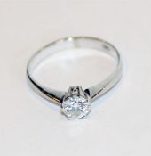Klassischer 14 k Weißgold Ring mit Diamant, ca. 0,70 ct., Gr. 59