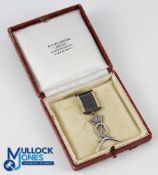Royal & Ancient Boomerang Winners Silver Medal formed by crossed clubs attached to a boomerang