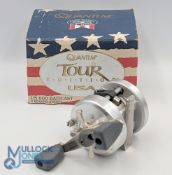 Quantum USA Tour Edition US 600 chrome finish No 071994 bait casting reel, twin handles, original